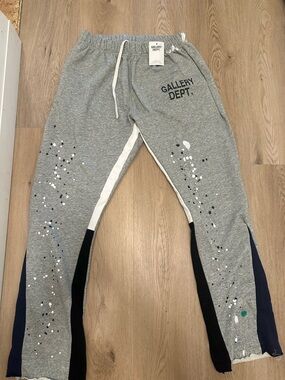 Gallery Dept men Gray Sweatpants with Paint Splatter & Navy Panels never worn